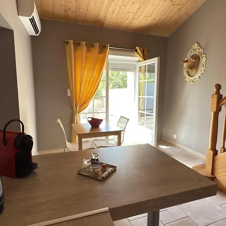 Holiday home La Gourgasse Vieille, Maison De