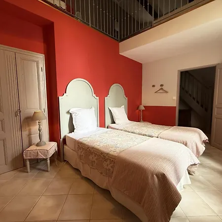 La Gourgasse Vieille, Maison De *